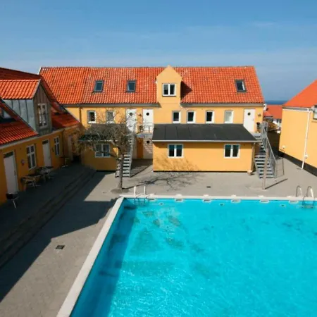 6 Person Holiday In Apartment Gudhjem