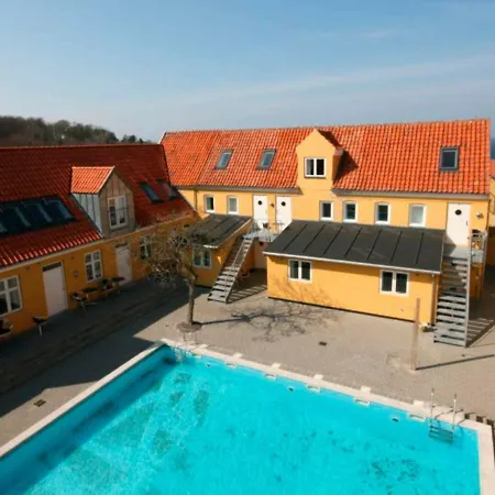 Apartment 6 Person Holiday In Gudhjem